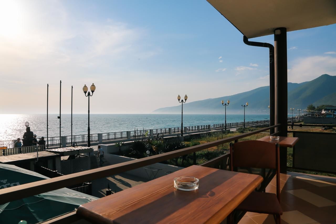 Отель Hotel-Club Poseidon Гагра-19