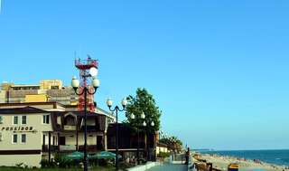 Отель Hotel-Club Poseidon Гагра-0