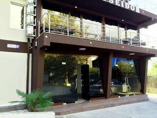 Отель Hotel-Club Poseidon Гагра-1